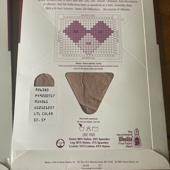 Vintage Lot 2 Hanes Silk Reflections Control Top Pantyhose Size EF Little Color - Picture 9 of 9